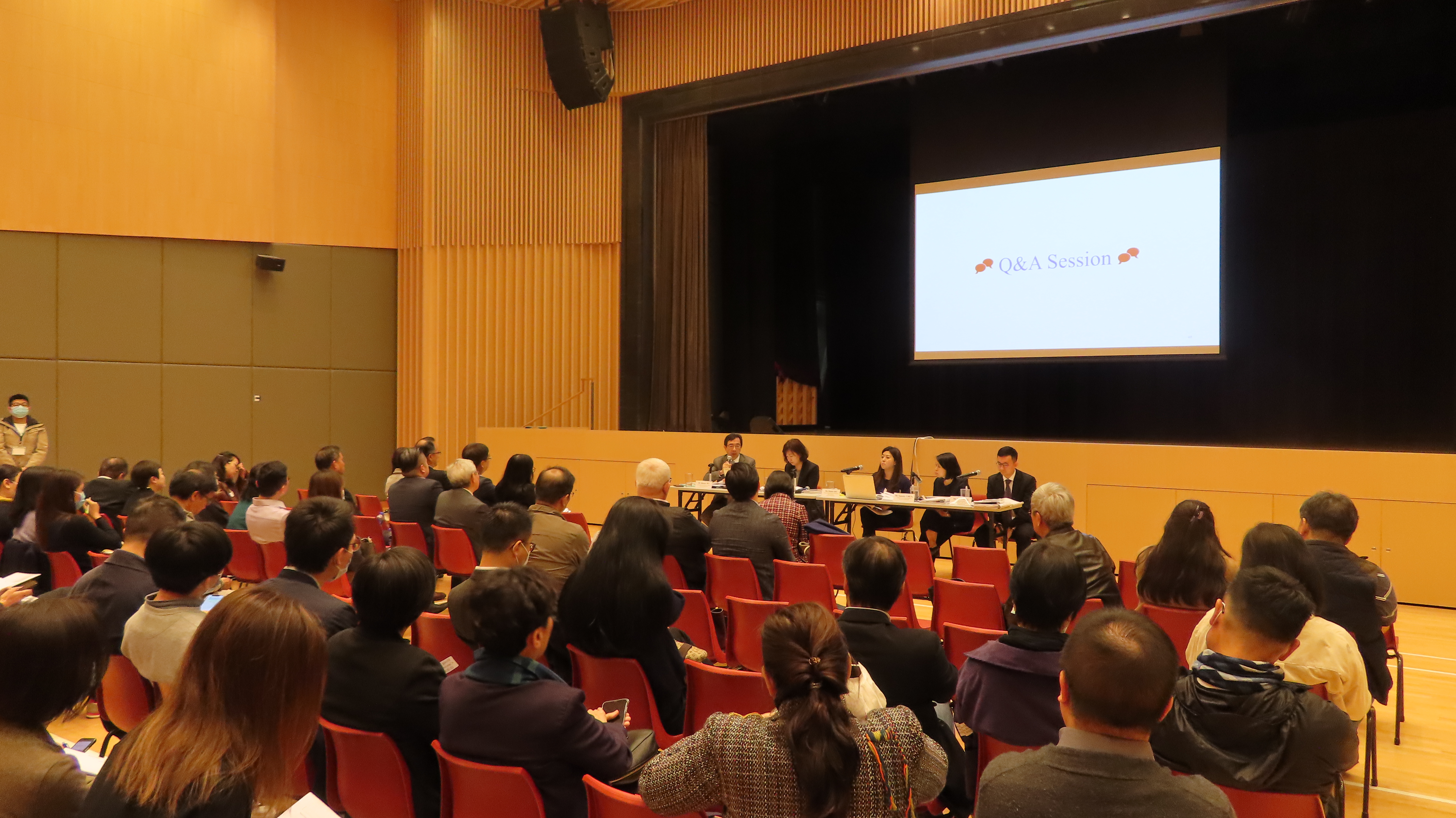 Briefing on District Health Centre Operation Service Tenders - Sham Shui Po District and Wong Tai Sin District Photo 3